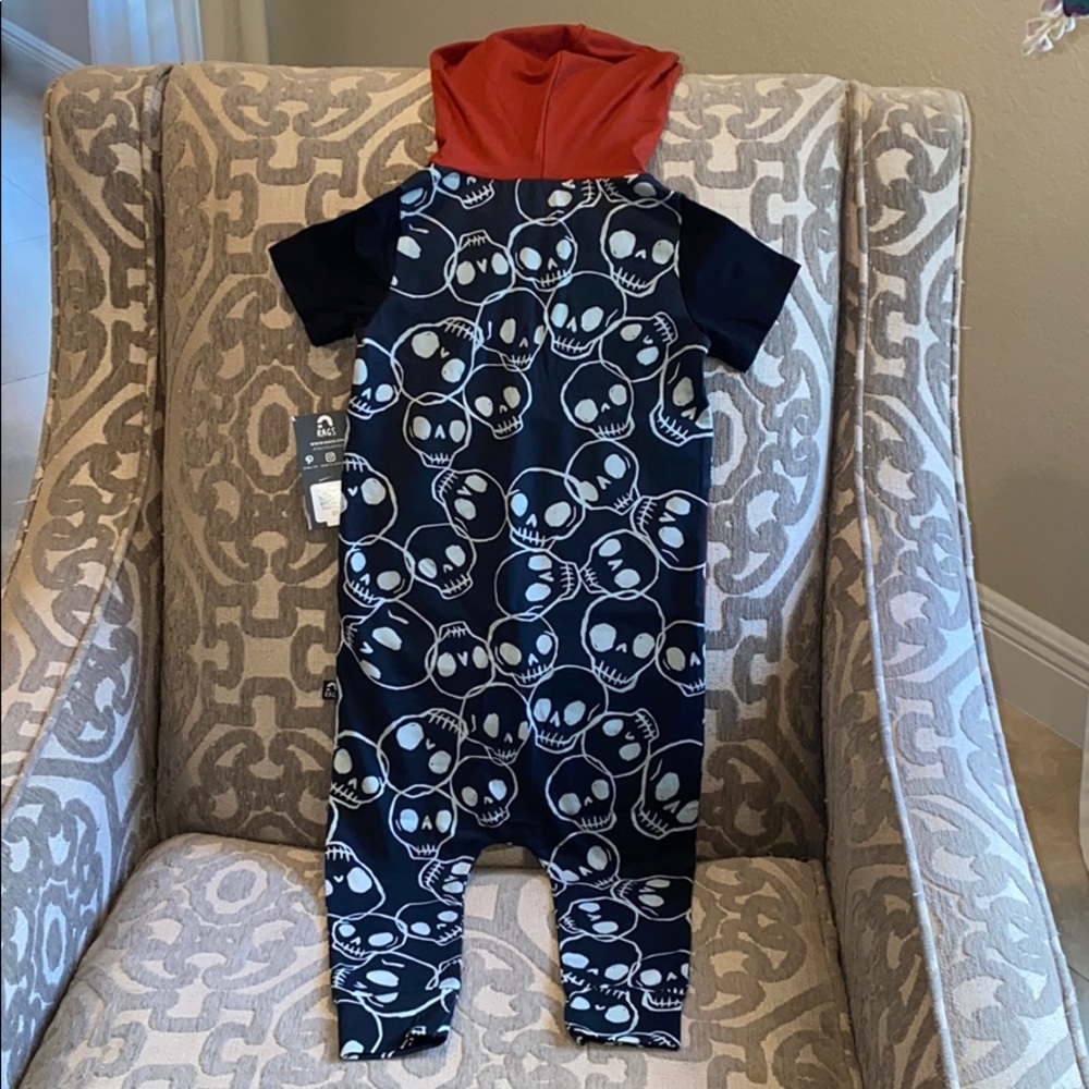 Rags to raches hooded 2020 Halloween skulls